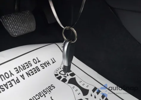 2018 Infiniti Qx30 Luxury из США, поврежденный, VIN SJKCH5CR4JA051569